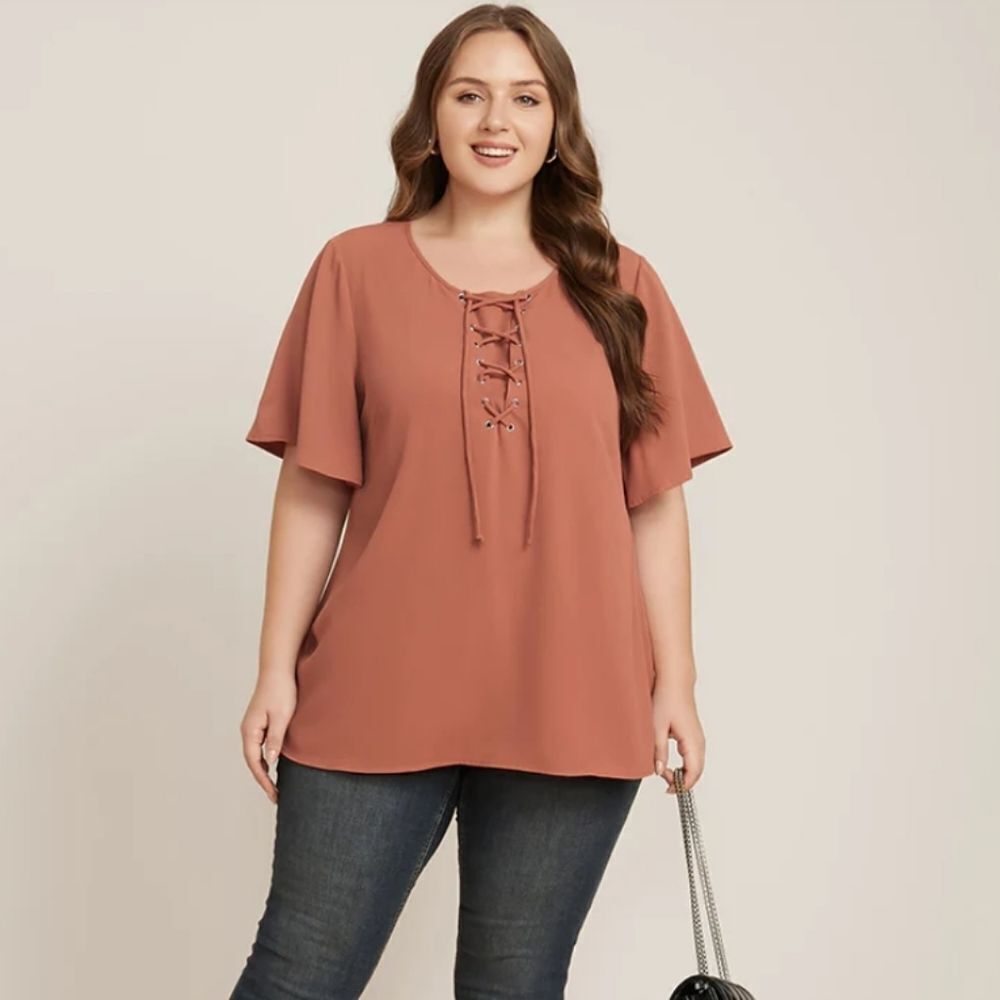 NWT BloomChic pink lace up front top 22/3X
